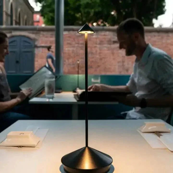 Lisslune | BeamLuxe - Sleek Wireless Table Light