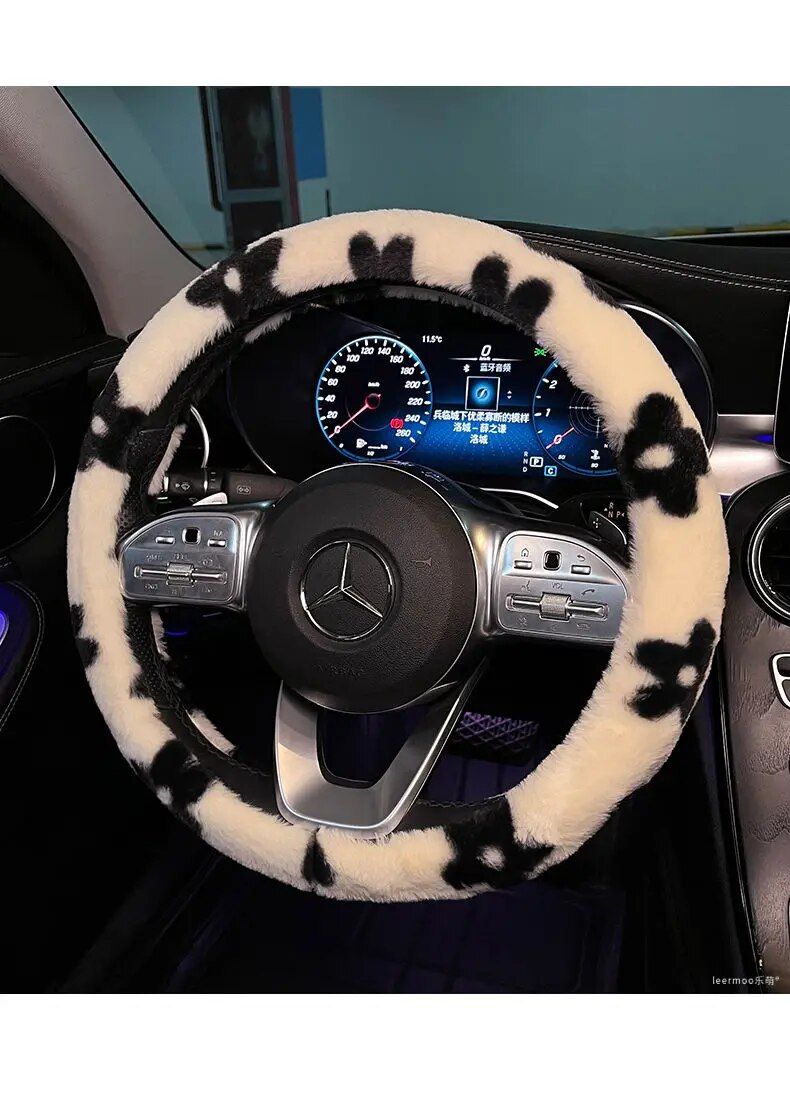 Lisslune | Plush Winter Steering Wheel Cover