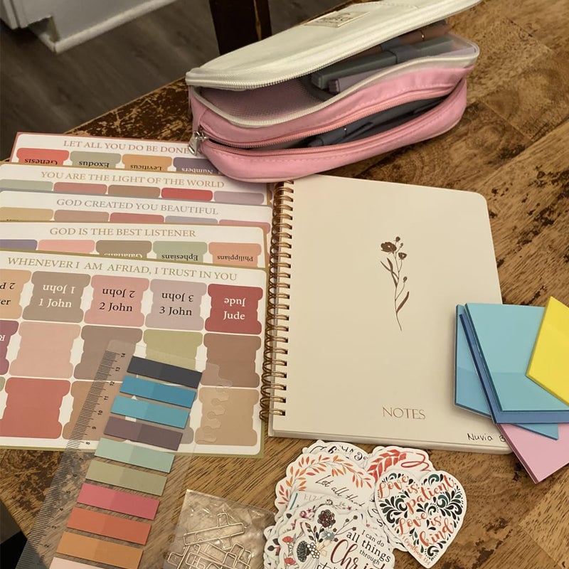 Lisslune | Bible study accessories