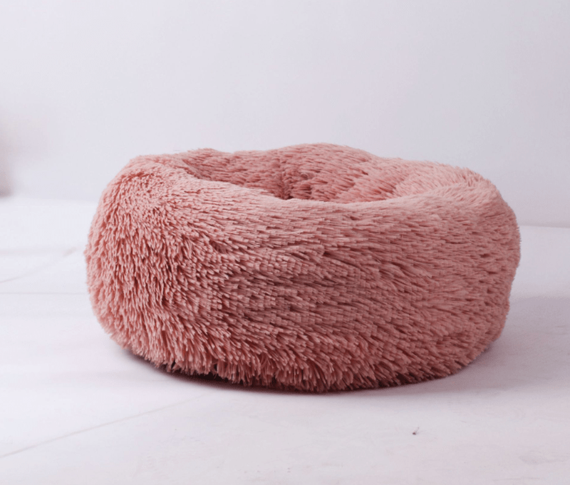 Lisslune | CozyNest | Winter Dog Bed | Luxe Comfort | Sustainable and Stylish