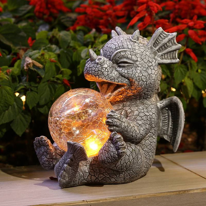 Lisslune | DrakoFang Dragon-Inspired Table Lamp – Bold Silhouette with Warm Ambient Glow