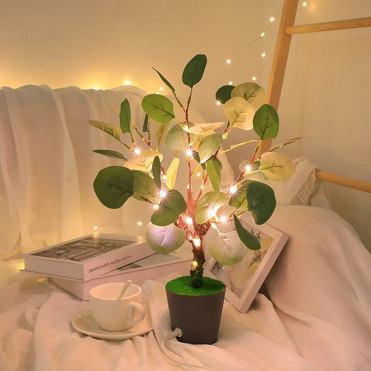Lisslune | BranchGlow - LED Night Light with Festive Branches
