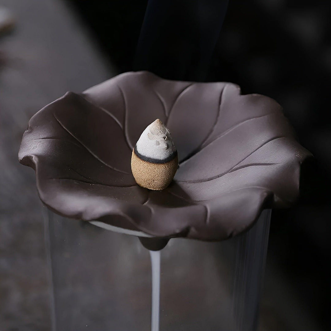 Lisslune | TranquilMist – Elegant Incense Burner with Backflow for a Calm and Relaxed Atmosphere