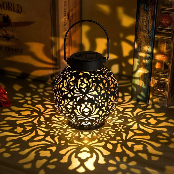 Lisslune | AmbientGlow - Solar lamp with floral pattern