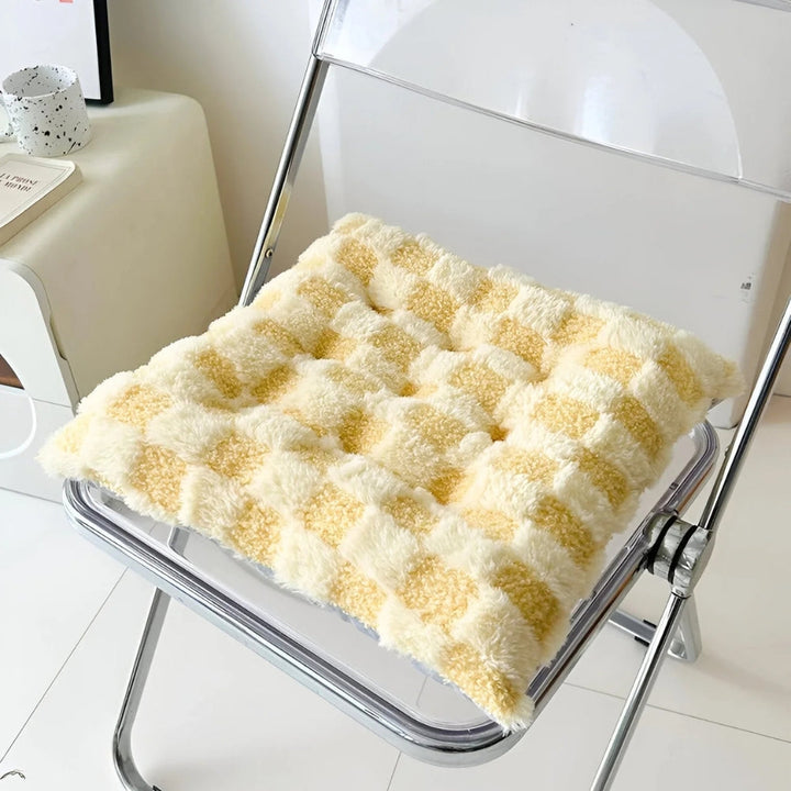Lisslune | Fuzzy Checkered Fur Padded Cushion