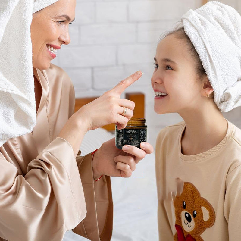 Lisslune | Beef fat beeswax and honey face cream