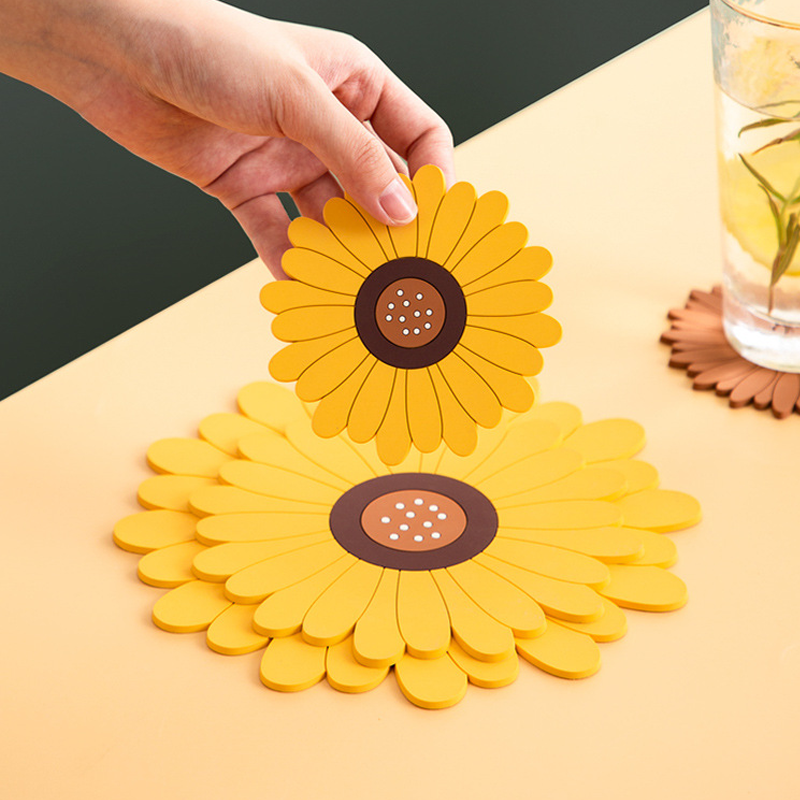 Lisslune | Cute heat-insulating and scald-proof table set