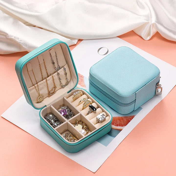 Lisslune | Portable jewelry storage box