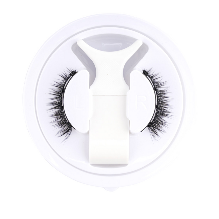 Lisslune | Reusable Magnetic Eyelash and Tweezers Set – No Glue Required