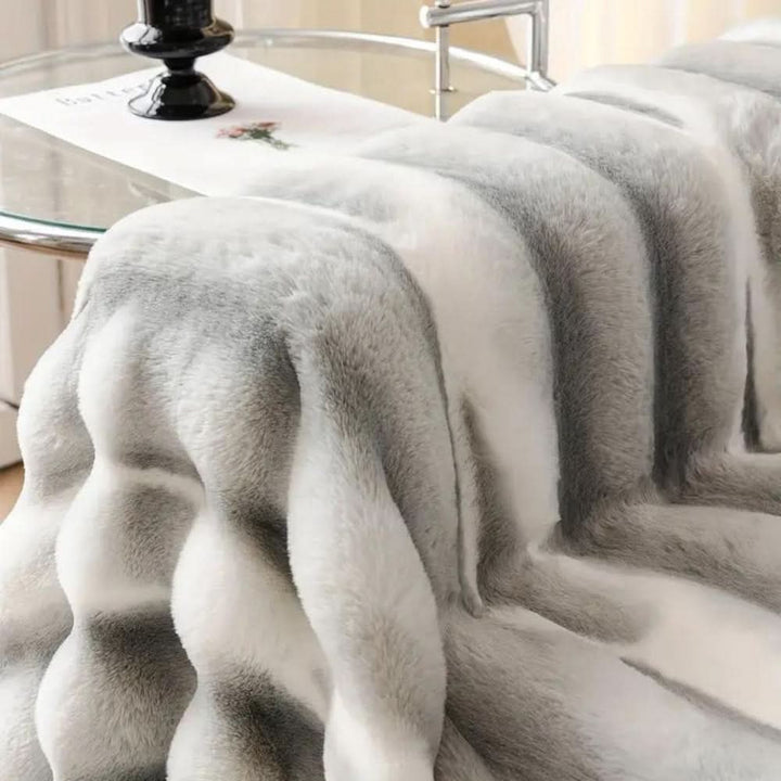 Lisslune | FleeceElegance - Thick and cloud-like sofa cover