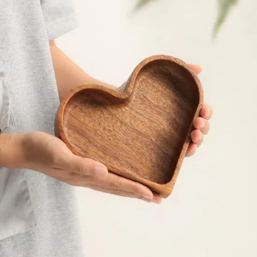 Lisslune | Rustic Heart Snack Tray Collection | 4pcs