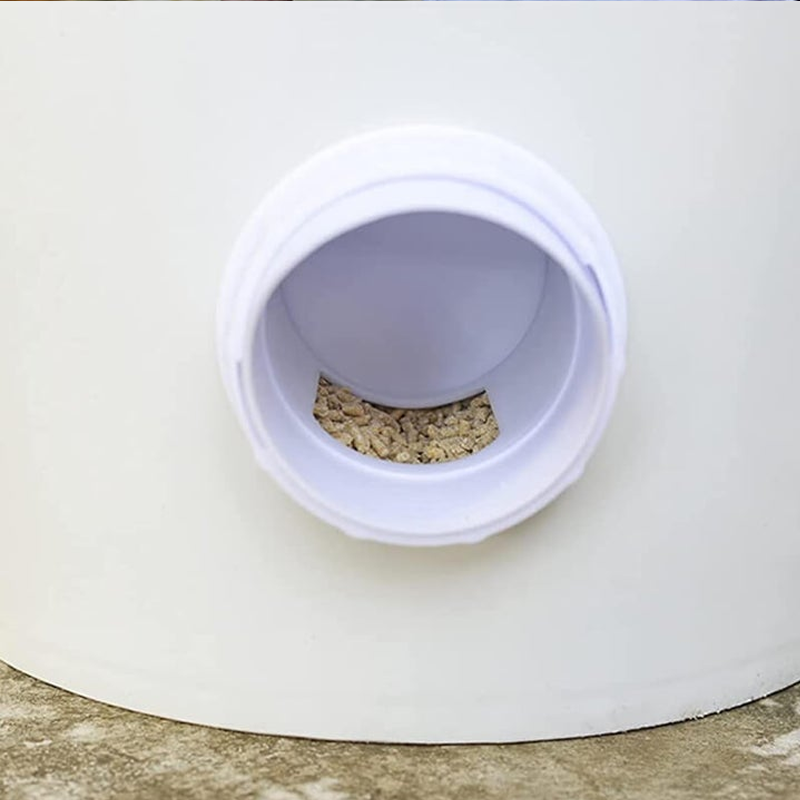Lisslune | DIY Chicken Feeder