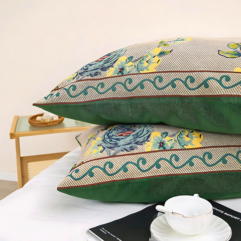 Lisslune | POLO - Cozy-elegant cord pillowcase