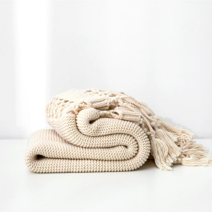 Lisslune | Snug Knit Woven Tassel Blanket