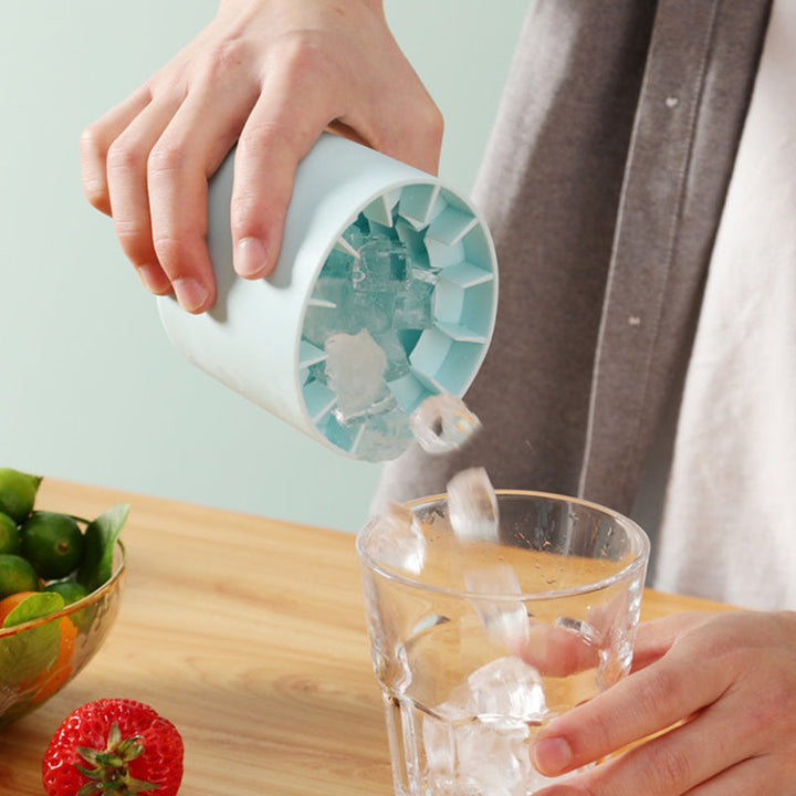 Lisslune | Cylindrical Ice Cube Mold made of Silicone