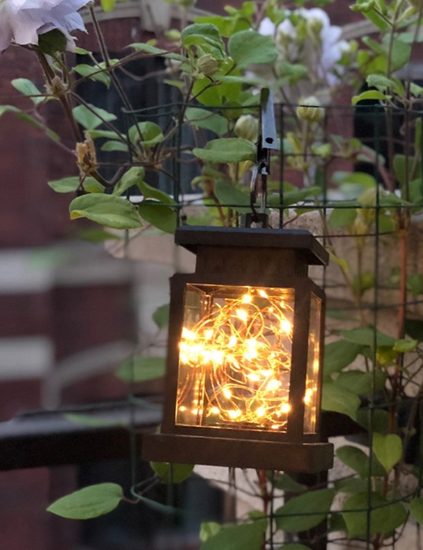 Lisslune | Solar LED Lantern with Light Wire and Hanging Clip – Waterproof Garden Lighting for Terrace and Balcony