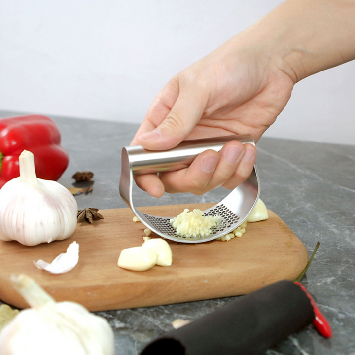 Lisslune | Manual Garlic Press made of Stainless Steel