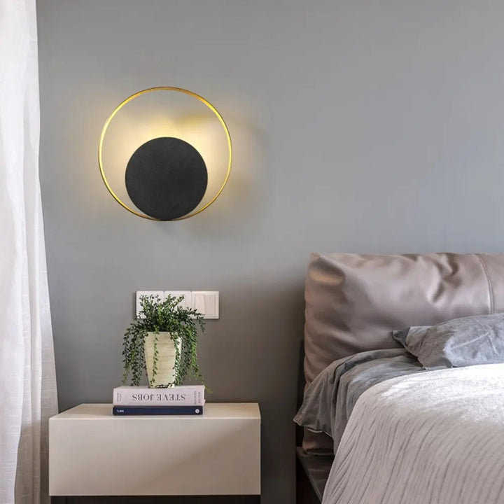 Lisslune | HaloBright - Elegant Wall Lamp
