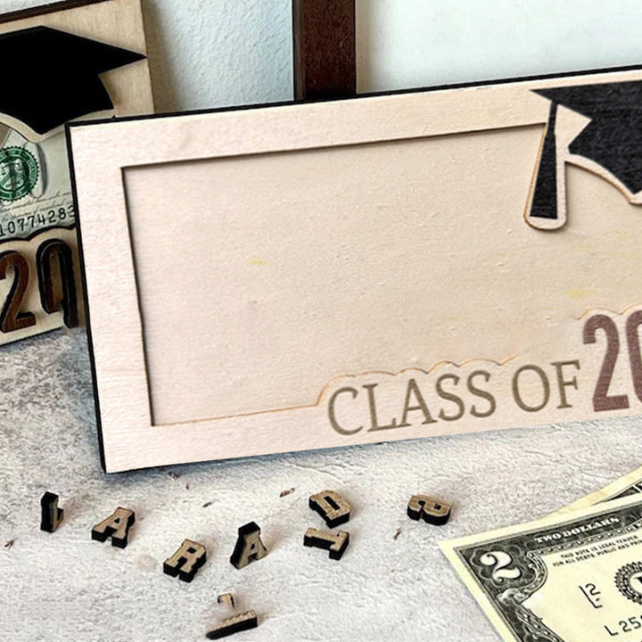Lisslune | Personalized graduation money holder