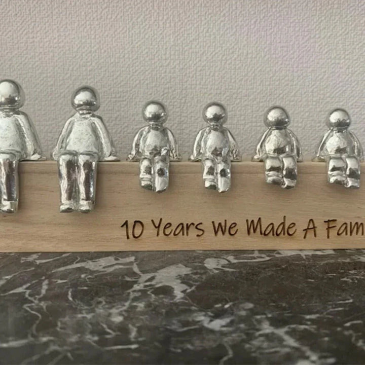 Lisslune | Timeless Family Sculpture