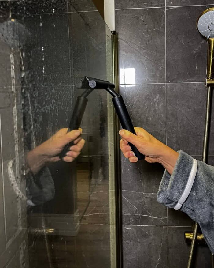 Lisslune | Telescopic Shower Wiper for Easy Wall & Floor Cleaning