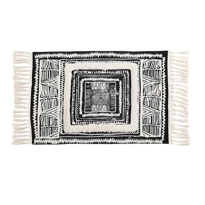 Lisslune | Black and White Geometric Tassel Floor Mat