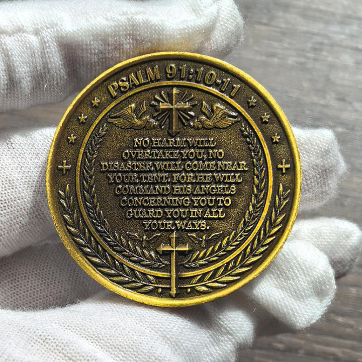 Lisslune | The Archangel Michael watches over us Challenge Coin