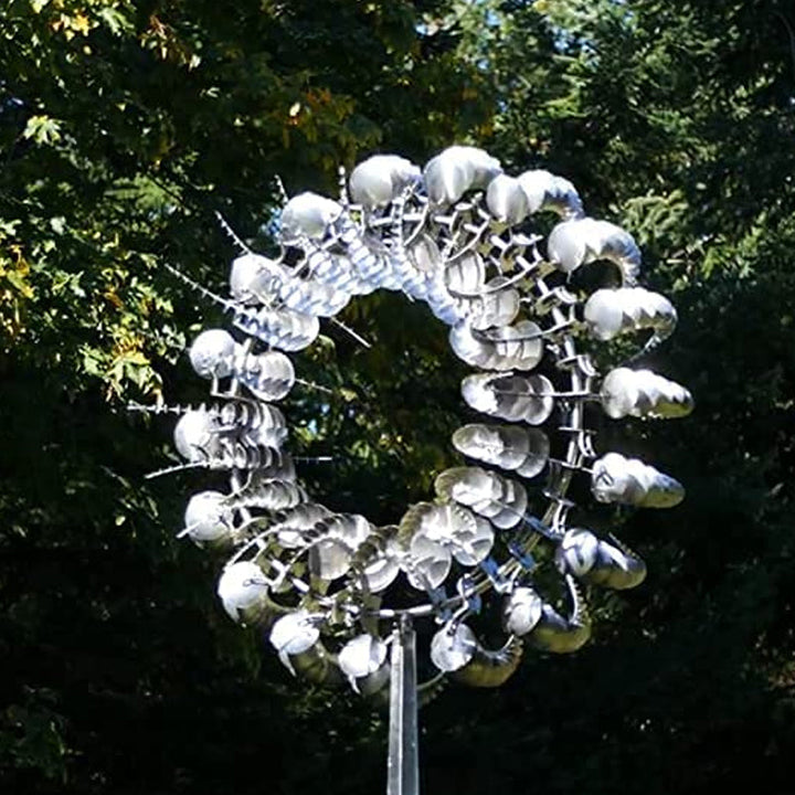 Lisslune | Unique and magical windmill made of metal