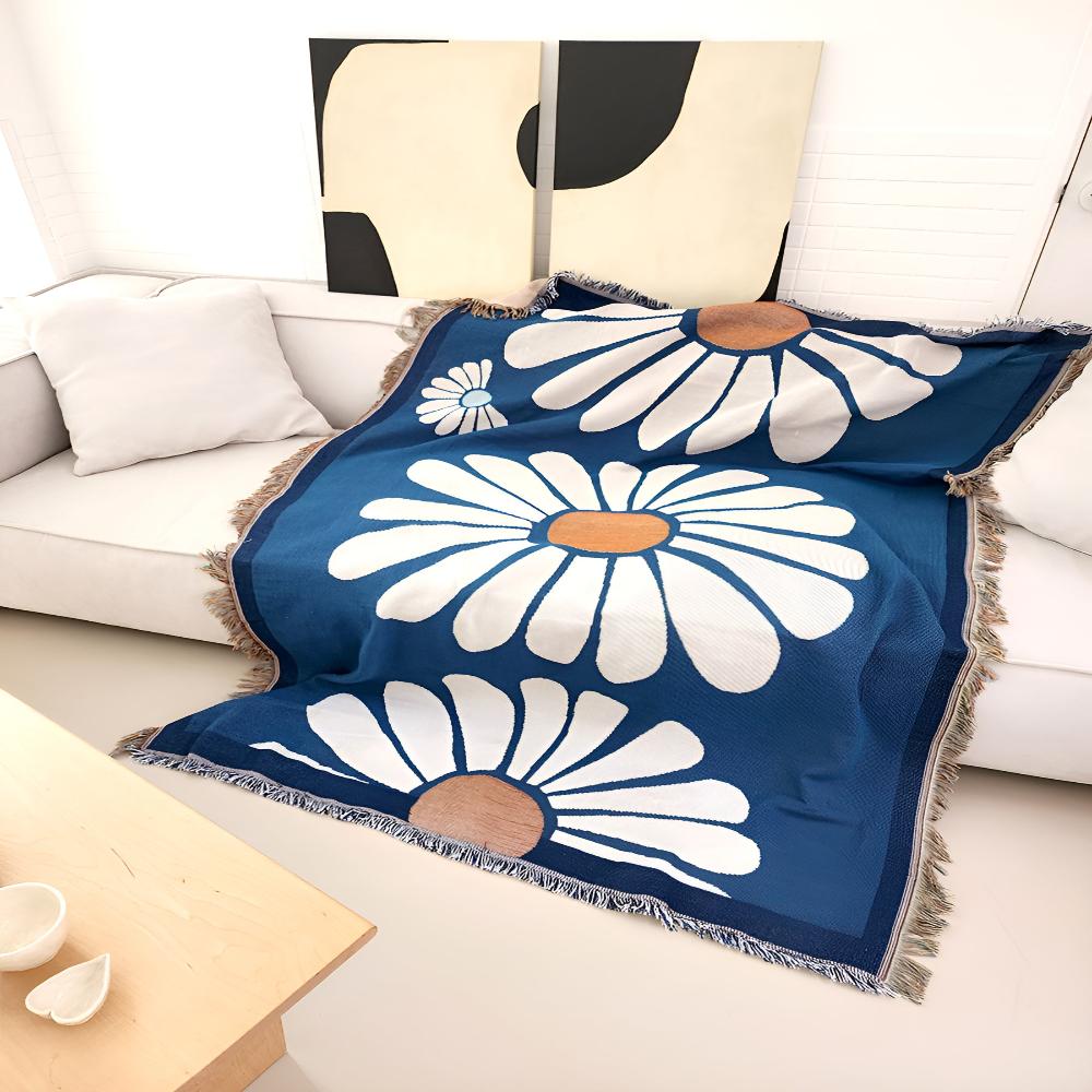 Lisslune | Cozy Daisy Woven Throw