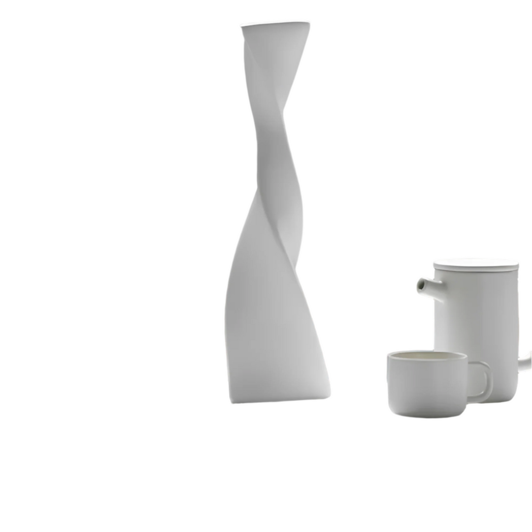 Lisslune | SpiralElegance Ceramic Vase – Modern Spiral Design