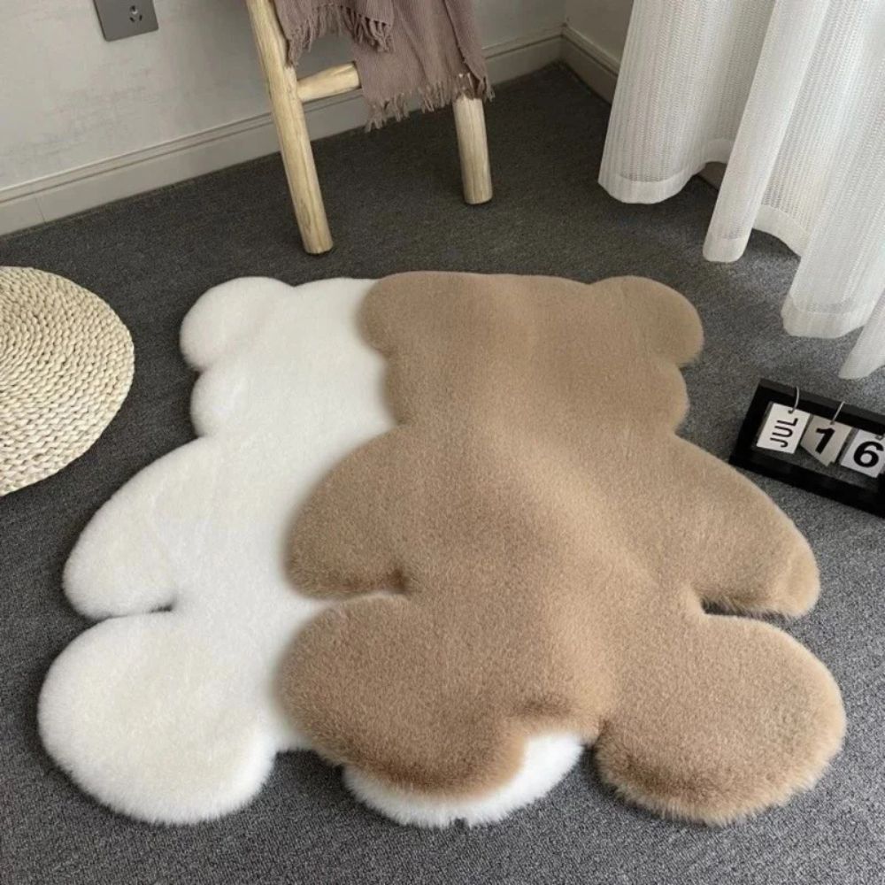 Lisslune | Fluffy Charm Teddy Bear Rug