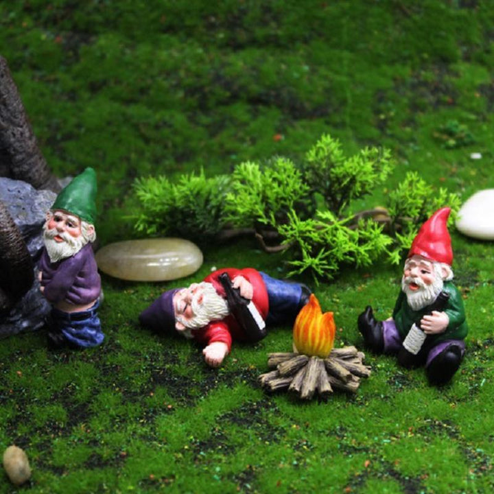 Lisslune | Drunk Garden Gnomes 4-piece Set