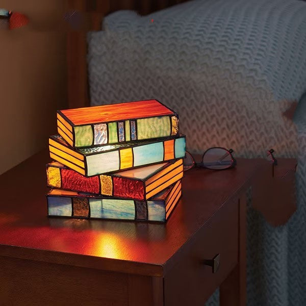 Lisslune | Desk lamp with stacked books