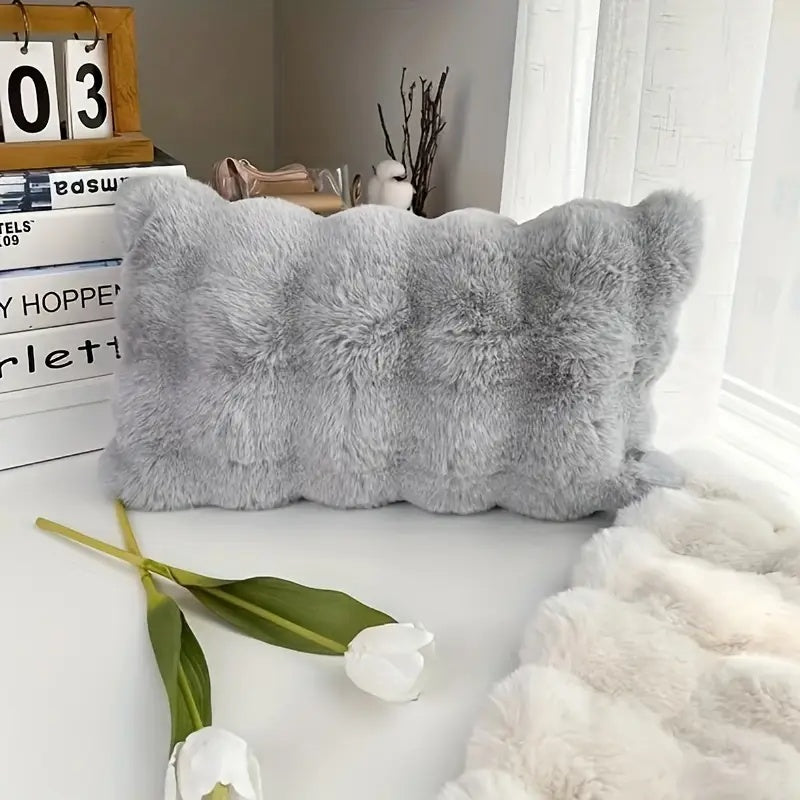 Lisslune | Rabbit Synthetic Fur Pillow Cover