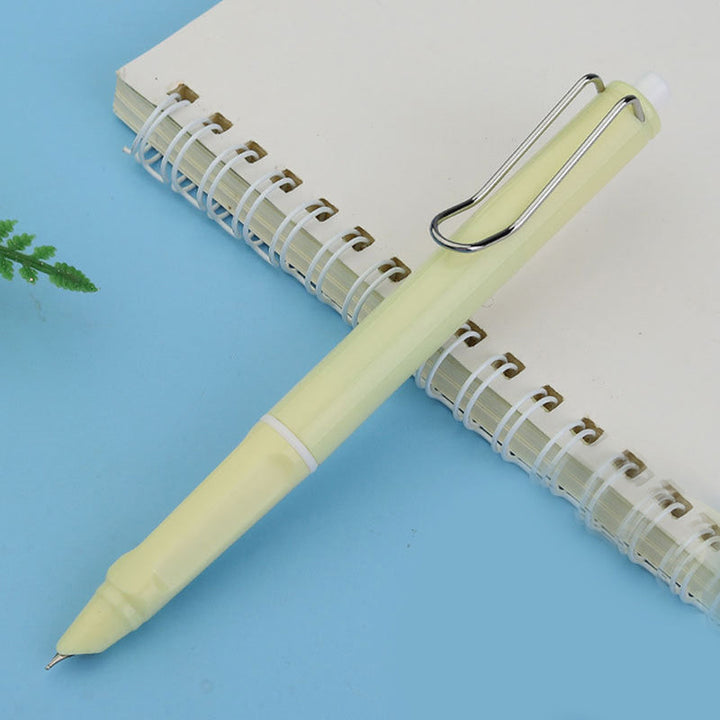 Lisslune | Candy-colored pens