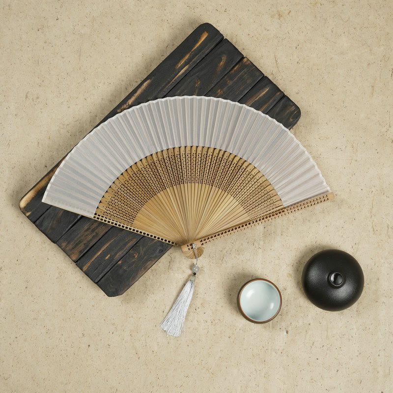 Lisslune | Hand fan made of bamboo silk