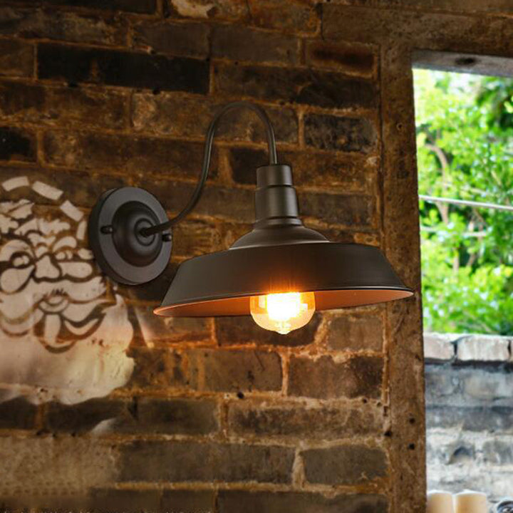 Skørter | 1 Bulb Iron Wall Light Rustic Black Finish Barn Nightstand Wall Lamp with Goose Neck Arm
