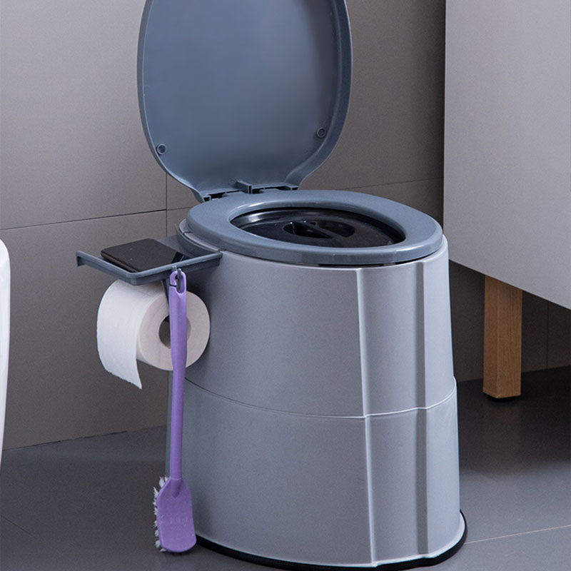 Lisslune | Contemporary plastic floor-mounted toilet bowl with toilet seat for the bathroom