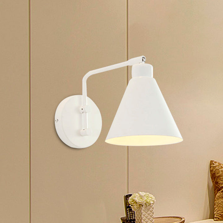Skørter | 1-Head Cone Wall Light Fixture Country House White/Black Version Iron Rotatable Wall Mount for Living Room