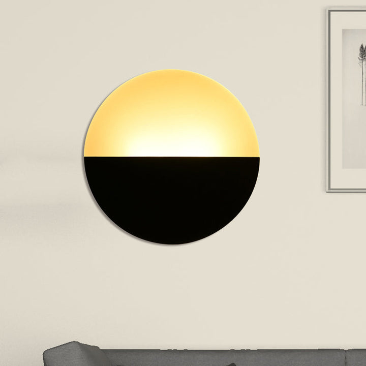 Lisslune | Simplicity Round Acrylic Wall Lamp LED Single Light Wall Lighting Fixture in White/Black