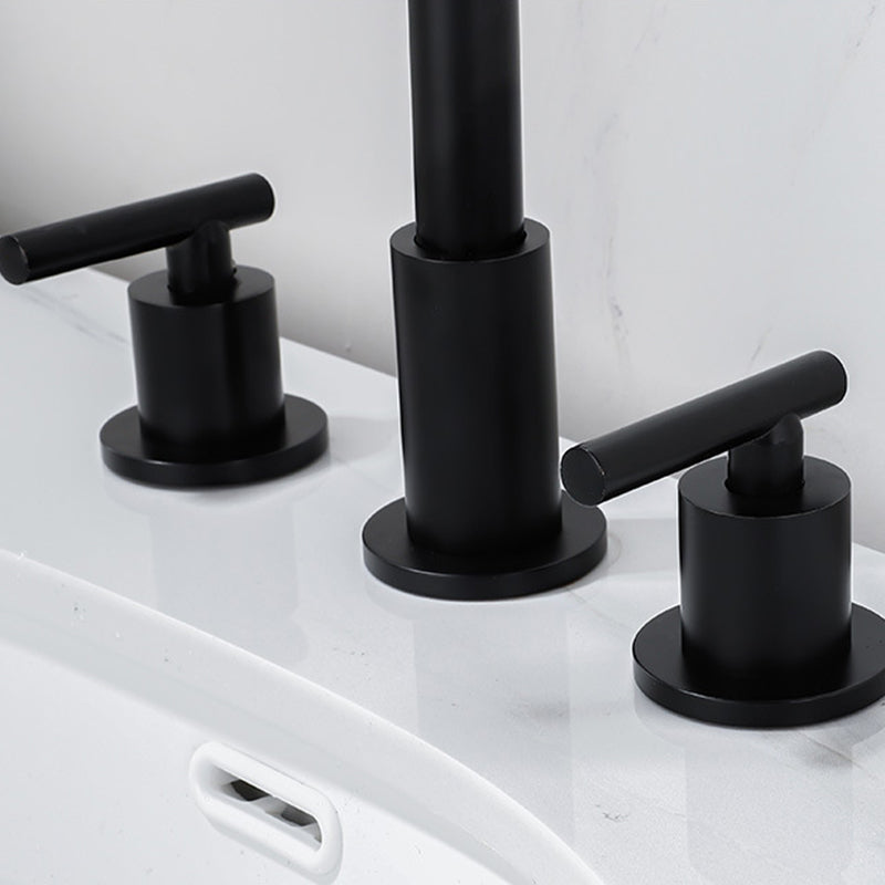 Lisslune | Modern 2-Handle Bathroom Sink Faucet 3-Hole Widespread Bathroom Faucet