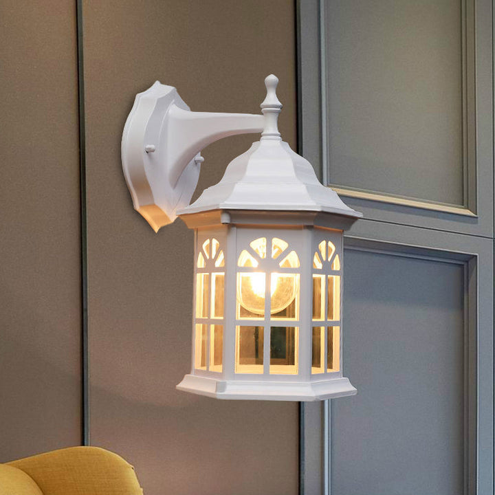 Skørter | 1-Head Castle Wall Light Country House White/Black/Brass Aluminum Wall-Mounted Lamp with Clear Glass Shade