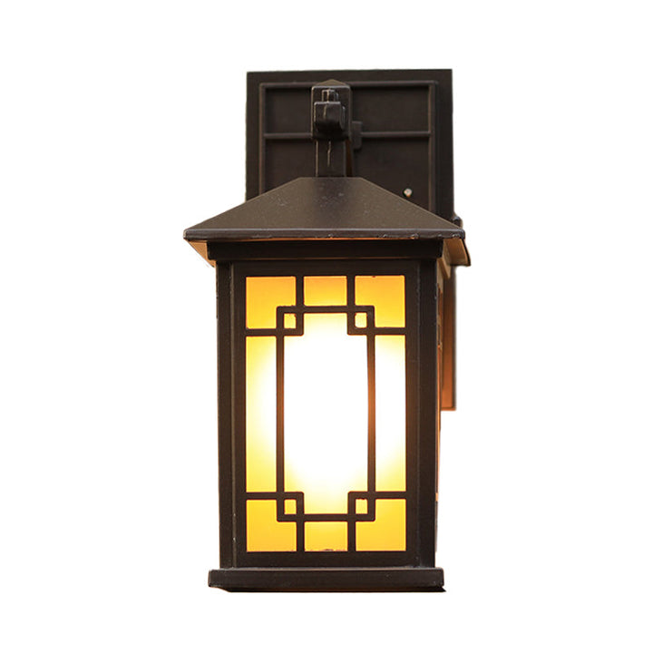 Skørter | Cuboid Metallic Wall Lighting Land 1 Lamp Outdoor Wall Light Sconces in Black with Yellow Glass Shade
