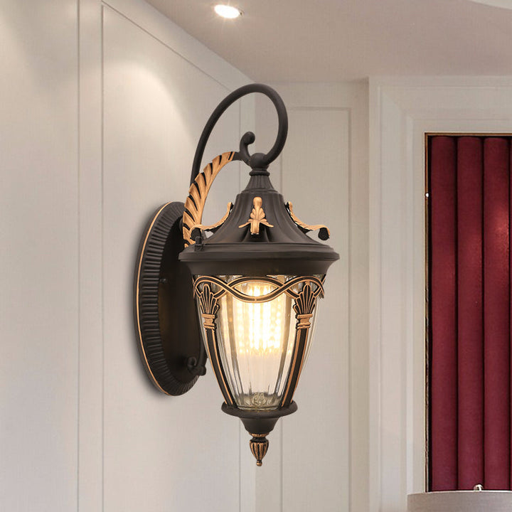 Skørter | Brass/black pinecone wall lamp farmhouse clear ribbed glass 1 bulb outdoor wall light