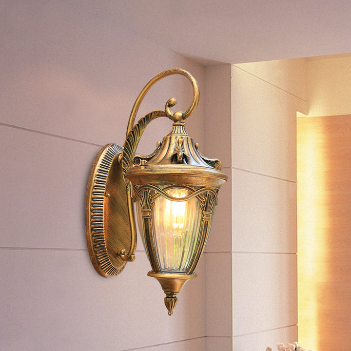 Skørter | Brass/black pinecone wall lamp farmhouse clear ribbed glass 1 bulb outdoor wall light