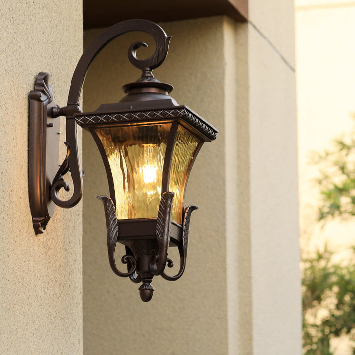 Skørter | 1 Bulb Aluminum Wall Sconces Country Dark Coffee Lantern Outdoor Wall Light with Water Glass Shade