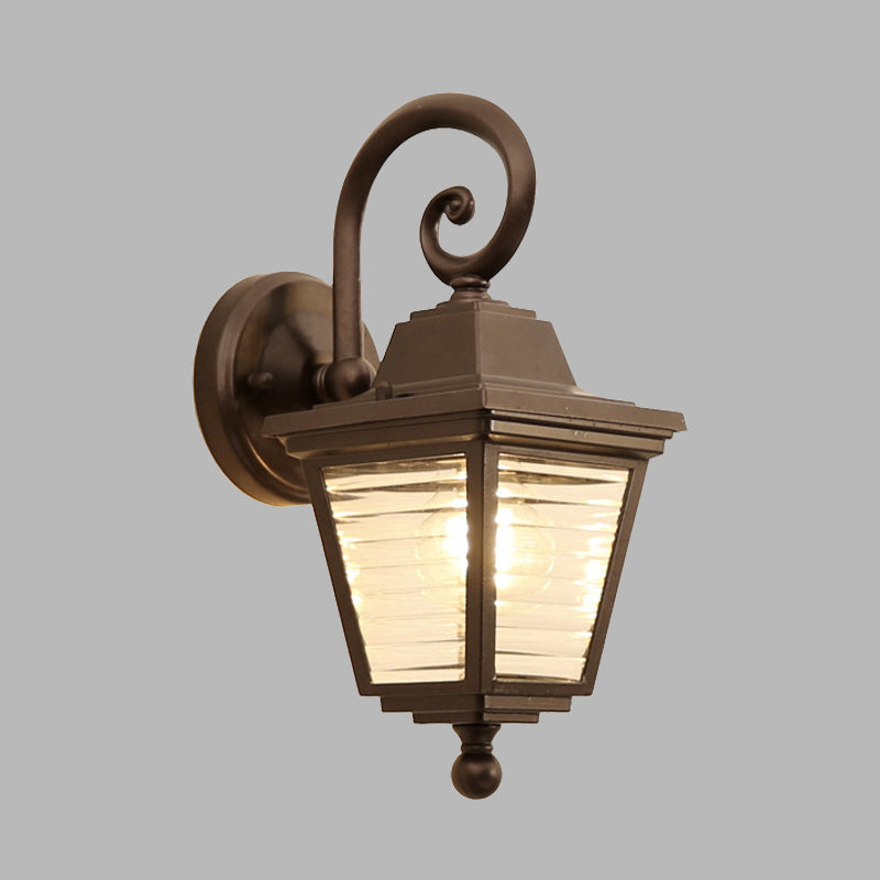 Skørter | 1 Light Wall Lamp Rustic Outdoor Wall Light with Glacier Prismatic Glass Shade in Black