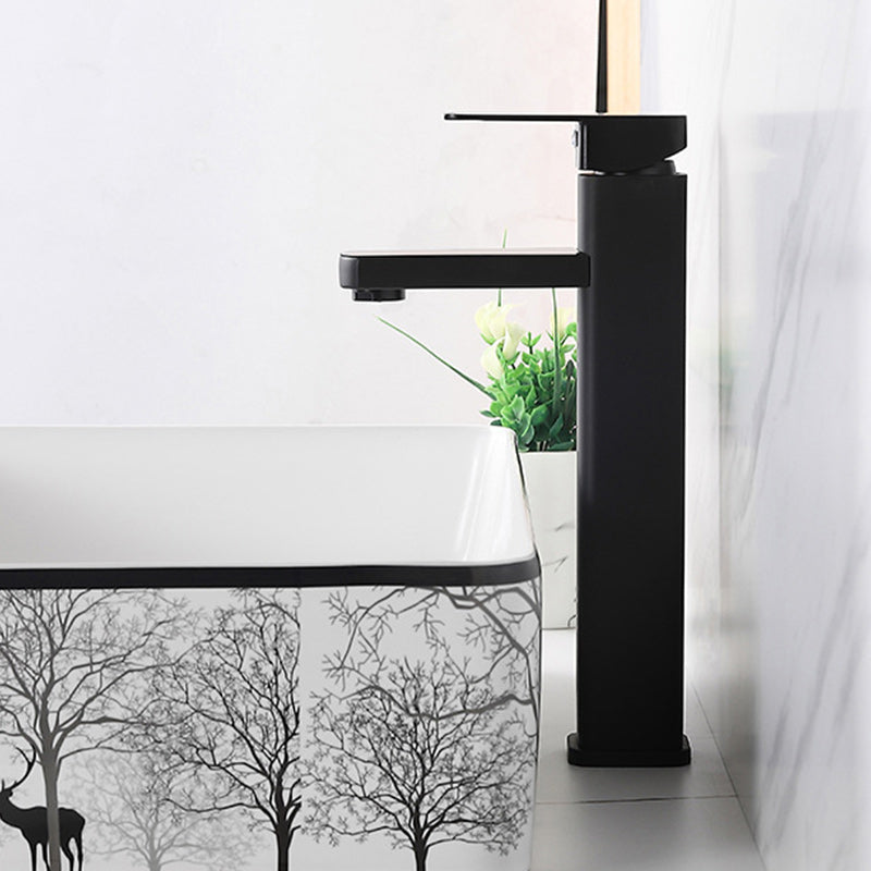 Lisslune | Contemporary Sink Faucet Digital Display Monochrome Low Arc Sink Bathroom Sink
