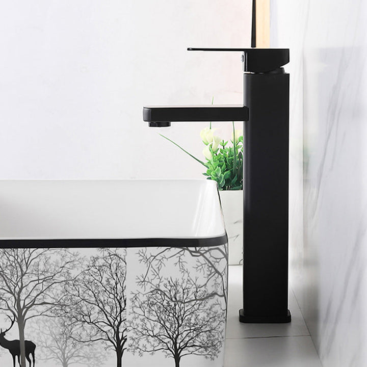Lisslune | Contemporary Sink Faucet Digital Display Monochrome Low Arc Sink Bathroom Sink