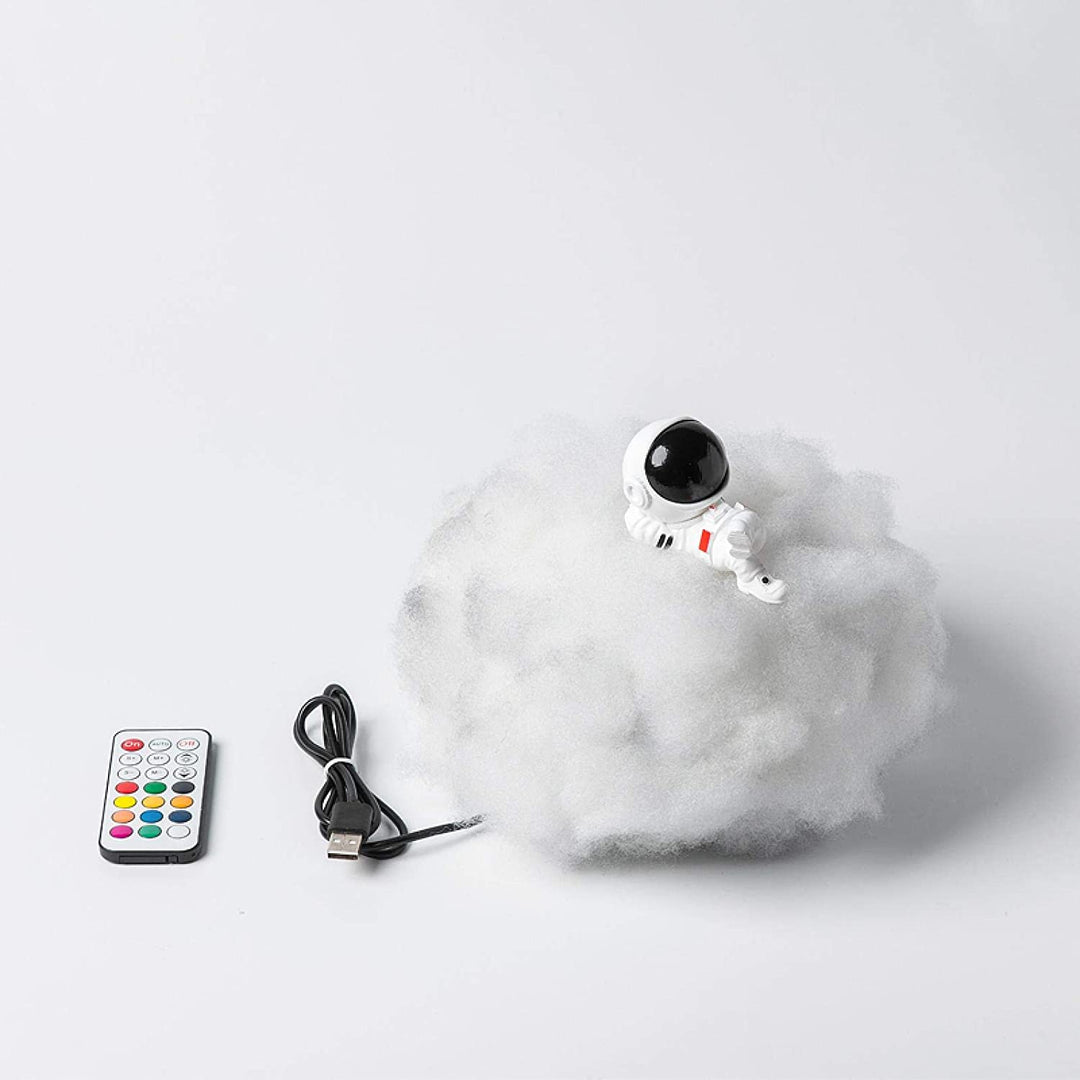 Lisslune | CosmicCloud - Astronaut Sky Night Lamp